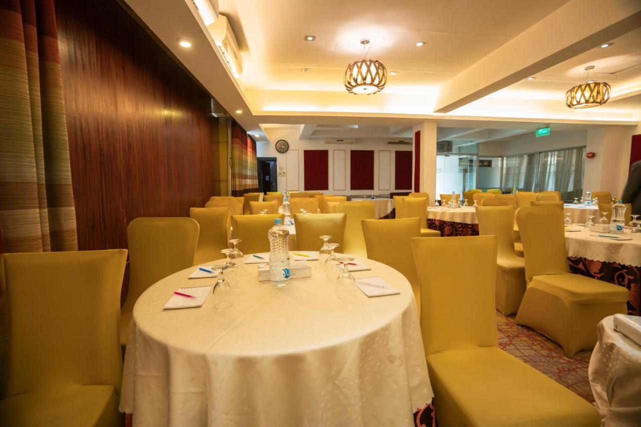 Hotel Bengal Canary Park Dhaka Zewnętrze zdjęcie