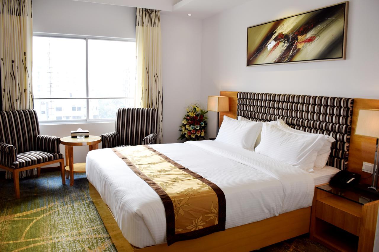 Hotel Bengal Canary Park Dhaka Zewnętrze zdjęcie