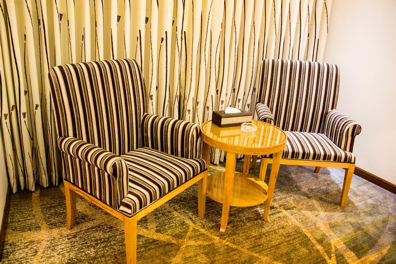 Hotel Bengal Canary Park Dhaka Zewnętrze zdjęcie