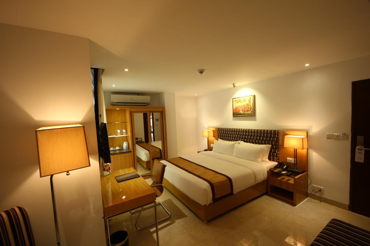 Hotel Bengal Canary Park Dhaka Zewnętrze zdjęcie